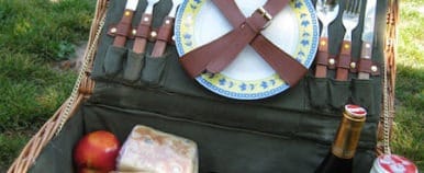 Food Travelist Picnic In Vienna Basket