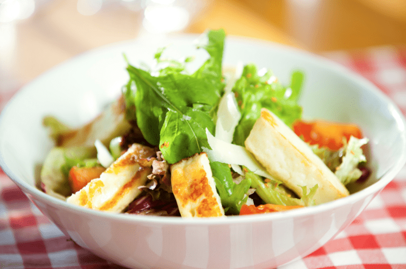 Halloumi Salad