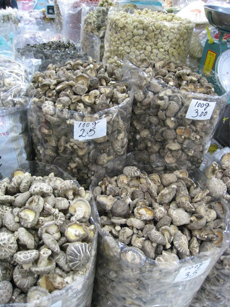 Food Travelist Singapore Shopping Mushrooms
