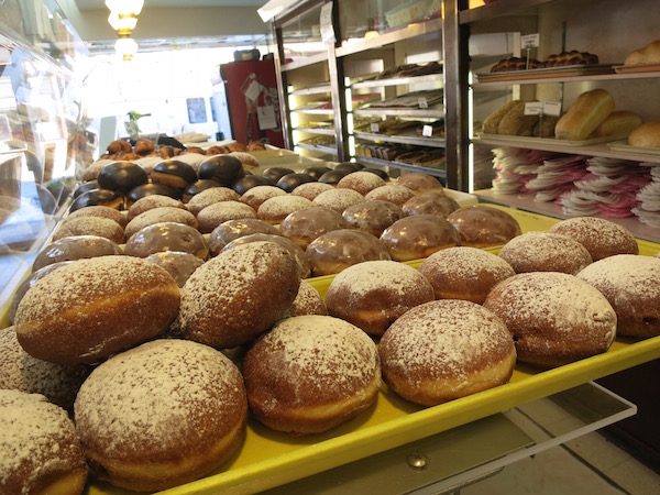 Fresh made paczki at Delightful Pastries.