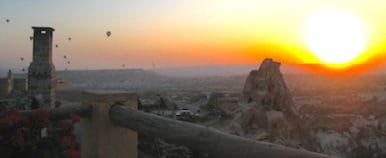 Food Travelist Argos in Cappadocia Balloons at Sunrise
