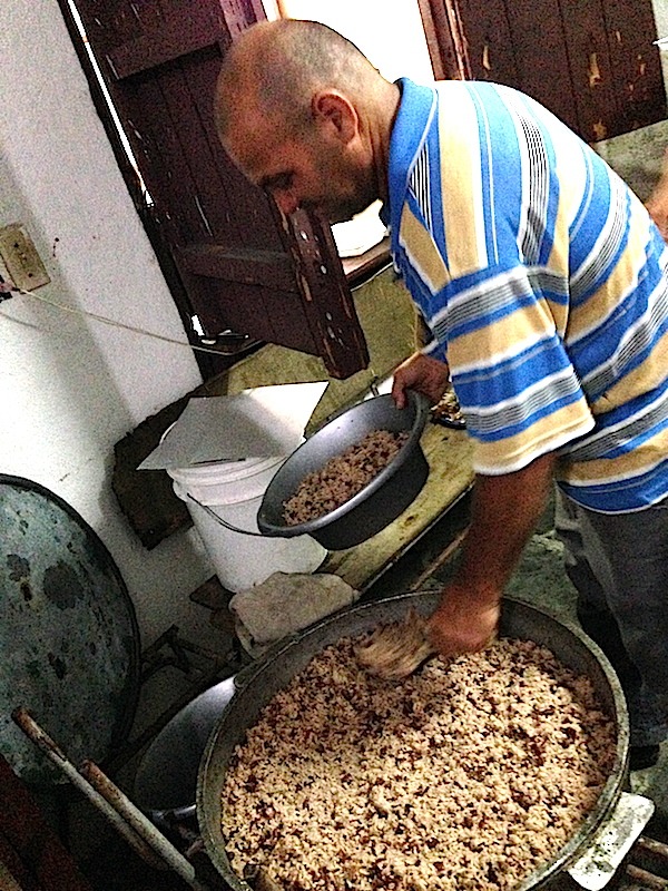 Making Lots of Moro Cuban Rice