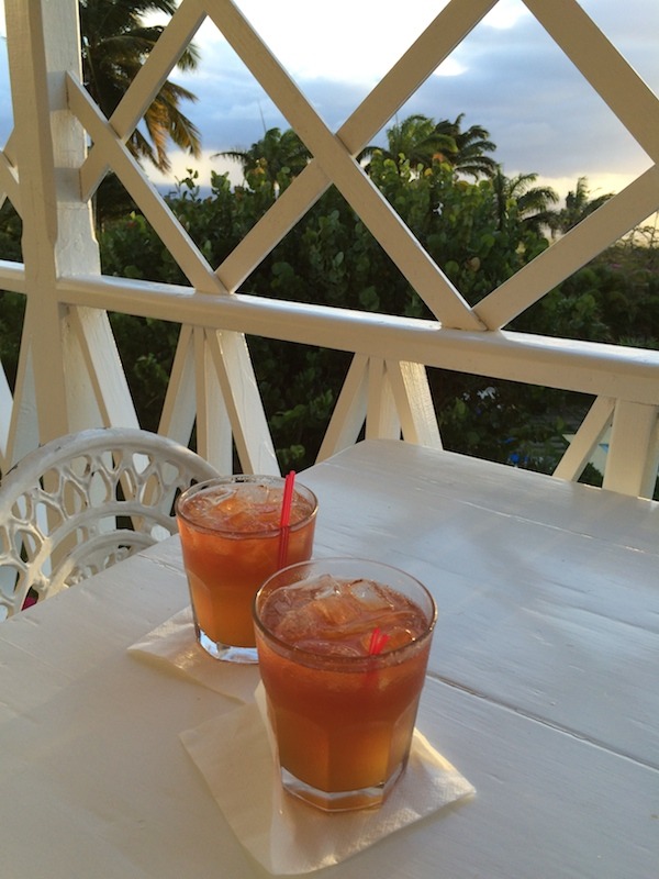 Welcome Rum Punch at Hermitage Plantation