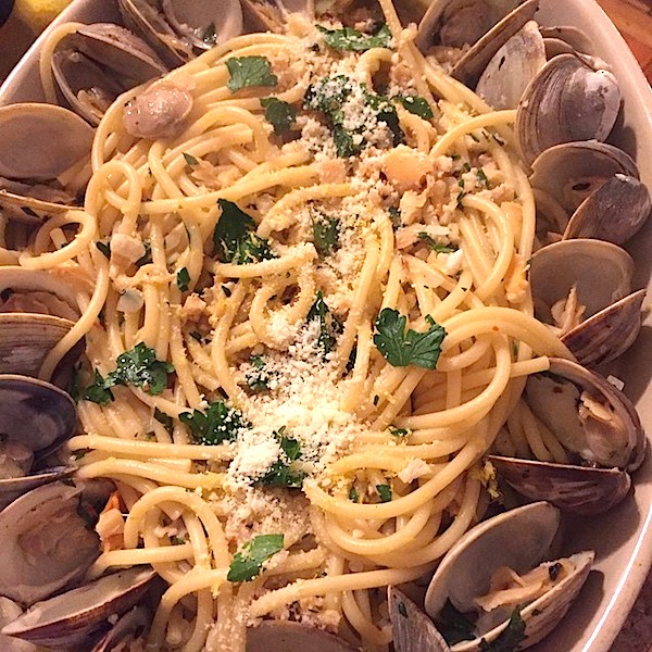 Linguini With Clams