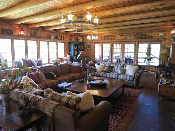 The welcoming lodge at Rawah Ranch.