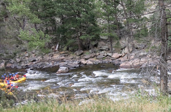 view-from-the-road-to-rawah-ranch