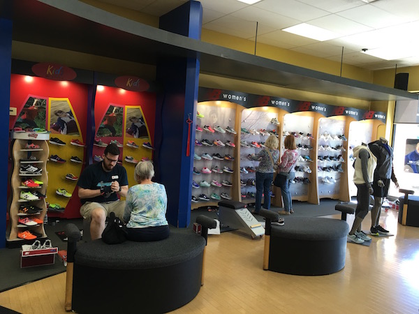 new balance shop chicago