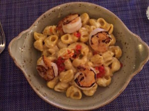 places to eat in St. Croix: balter shrimp mac and cheese