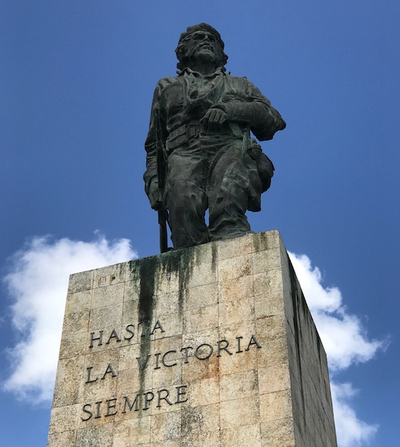 Che Guevara Statue