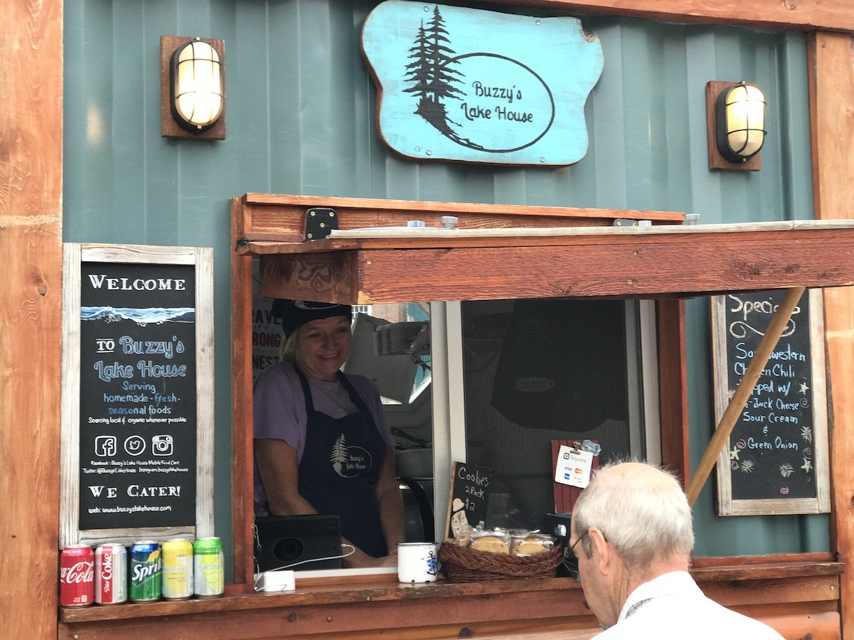 Buzzy's Lake House Food Cart Madison WI