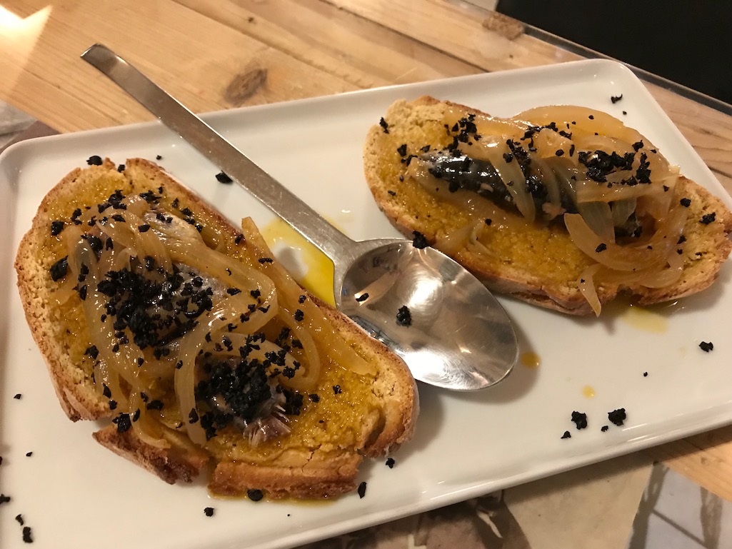 Sardines on Portuguese Bread with Onions
