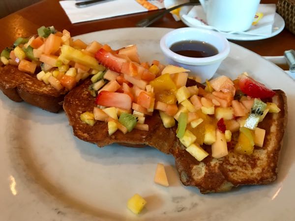 French toast with fruit Kings Hawaiian Torrance California