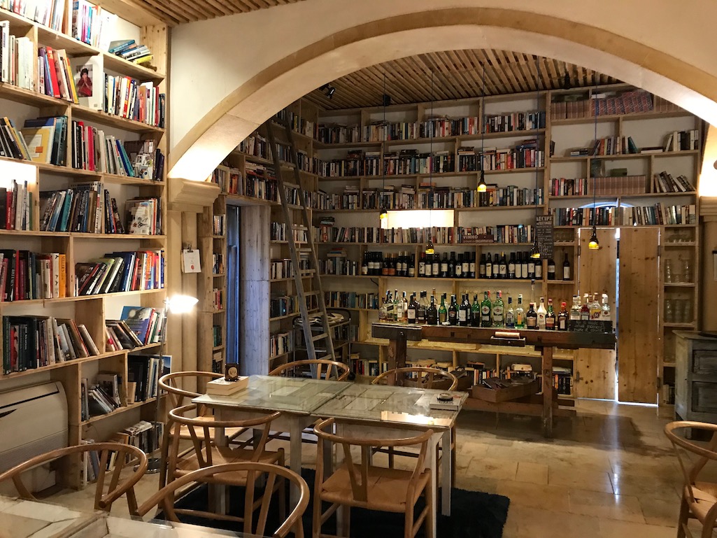 The Literary Man Hotel Obidos Portugal