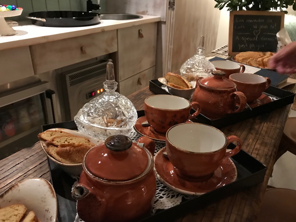 Welcome Tea at Luz Houses