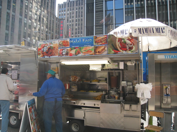 New-York-City-Halal-Truck-Foodtravelist-food-travel-on-a-budget