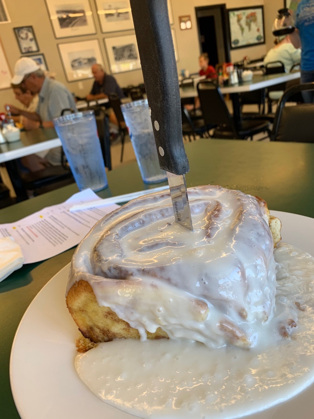 Stewarts Restaurant Lake of the Ozarks Super Giant Cinnamon Roll Central Missouri