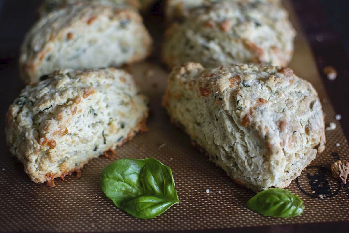 Cheese Scones With Garlic And Basil