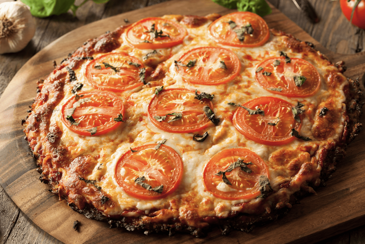 Crispy cauliflower crust pizza