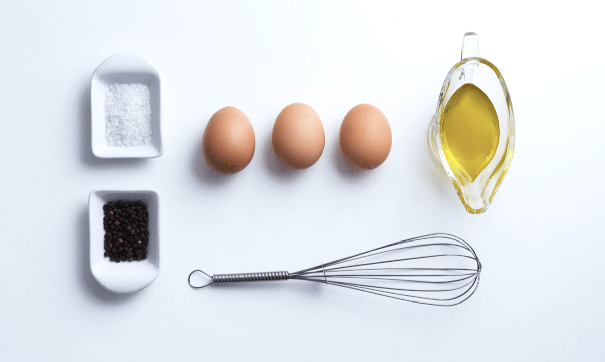 Simple Ingredients For A Low Carb Breakfast