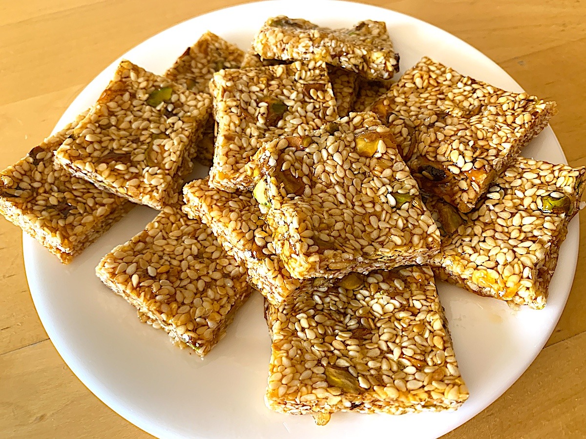 Pasteli: Greek Honey-Sesame Bars