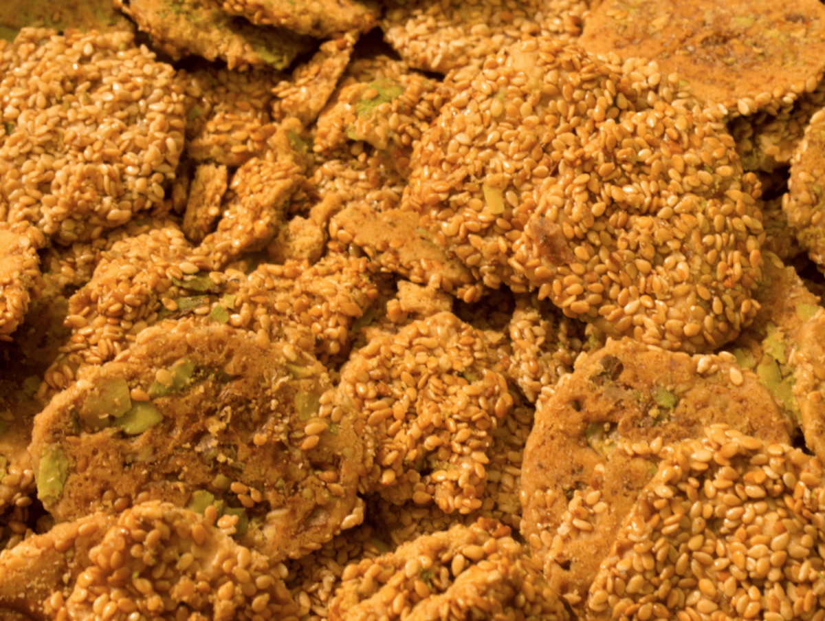 Greek Pasteli Sesame candy with pistachios