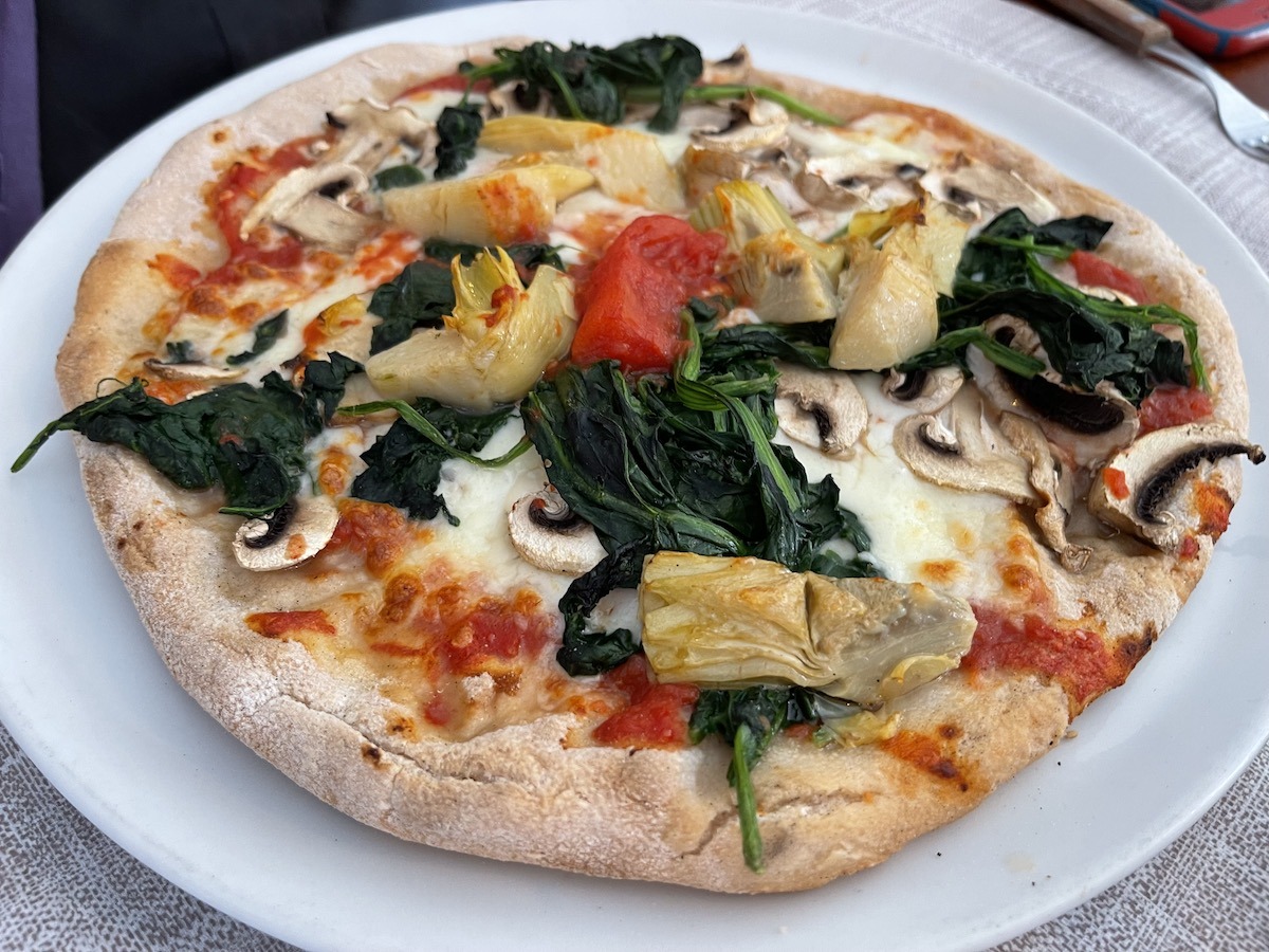 Veggie Pizza at Pizzeria Il Siciliano Cascais Portugal