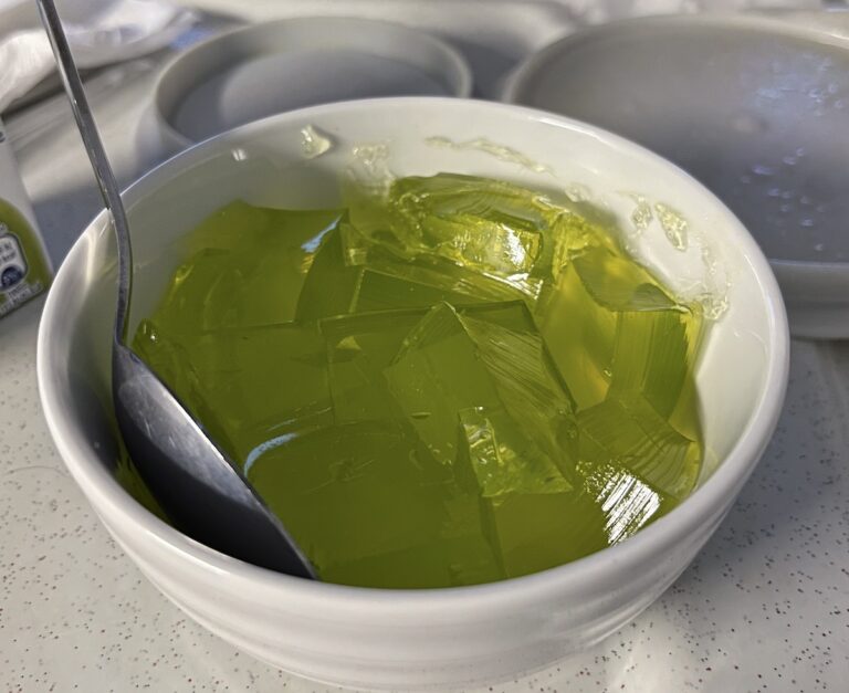 Green Jello at CUF Cascais